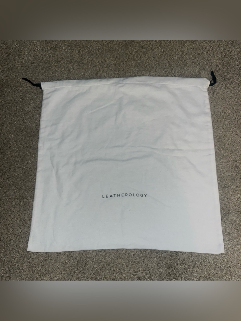 LEATHEROLOGY Ivory Drawstring Dustbag 20x20” White Pouch For Messenger Bag NEW